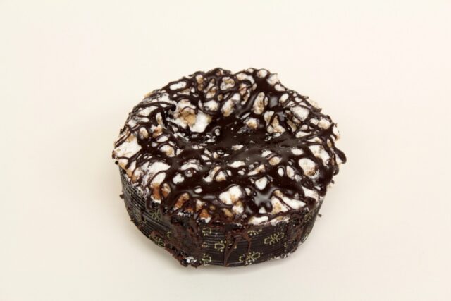 Mini Meltaway Cake from Zadies Bakeshop, Fair Lawn NJ