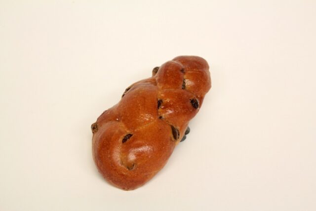 Raisin Mini Challah from Zadies Bakeshop, Fair Lawn NJ